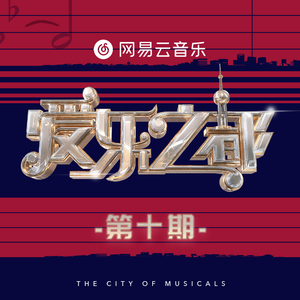 黑丝美女在床上做运动
